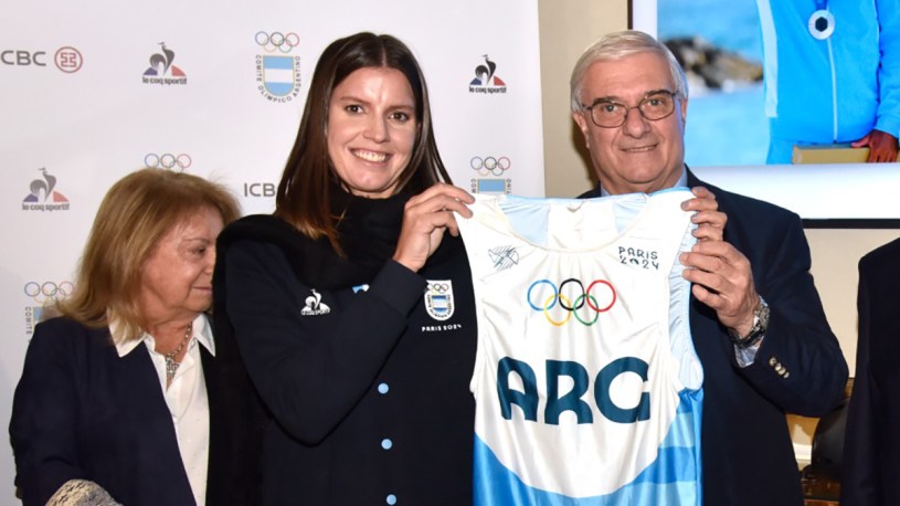 Eugenia Bosco junto al presidente del Comité Olímpico Argentino, Mario Moccia. - Comité Olímpico Argentino -