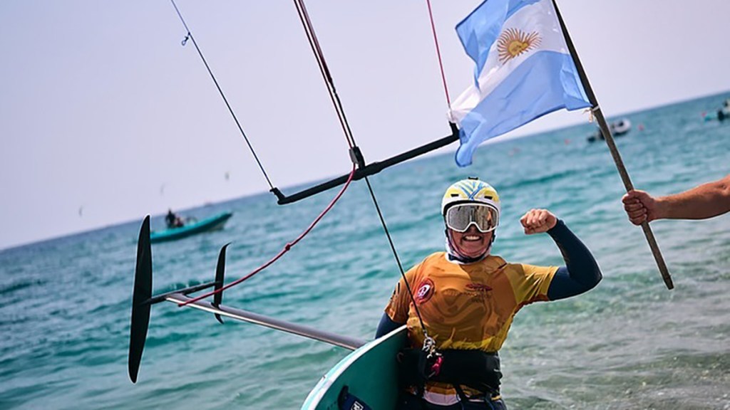 Catalina Turienzo, la representante argentina del kitesurf. - Instagram -