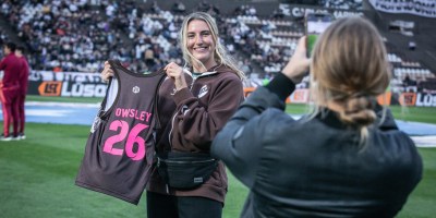 Lily Owsley, reconocida en Vicente López por Platense. - Prensa Platense -